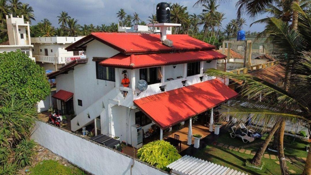 Ashen'S Beach House Bussa Екстериор снимка